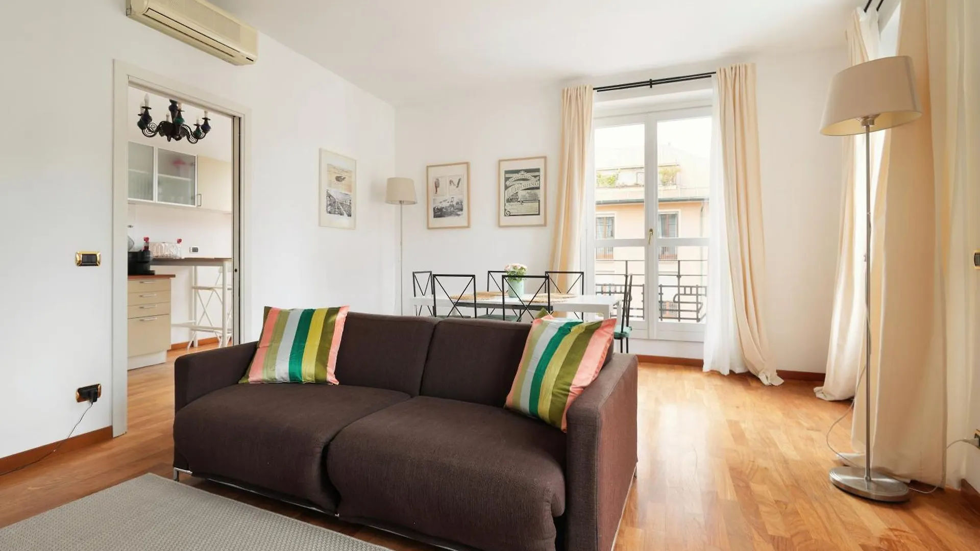 Apartment Ferienwohnung Pontaccio 22 Brera Fashion&Design Mailand Italien
